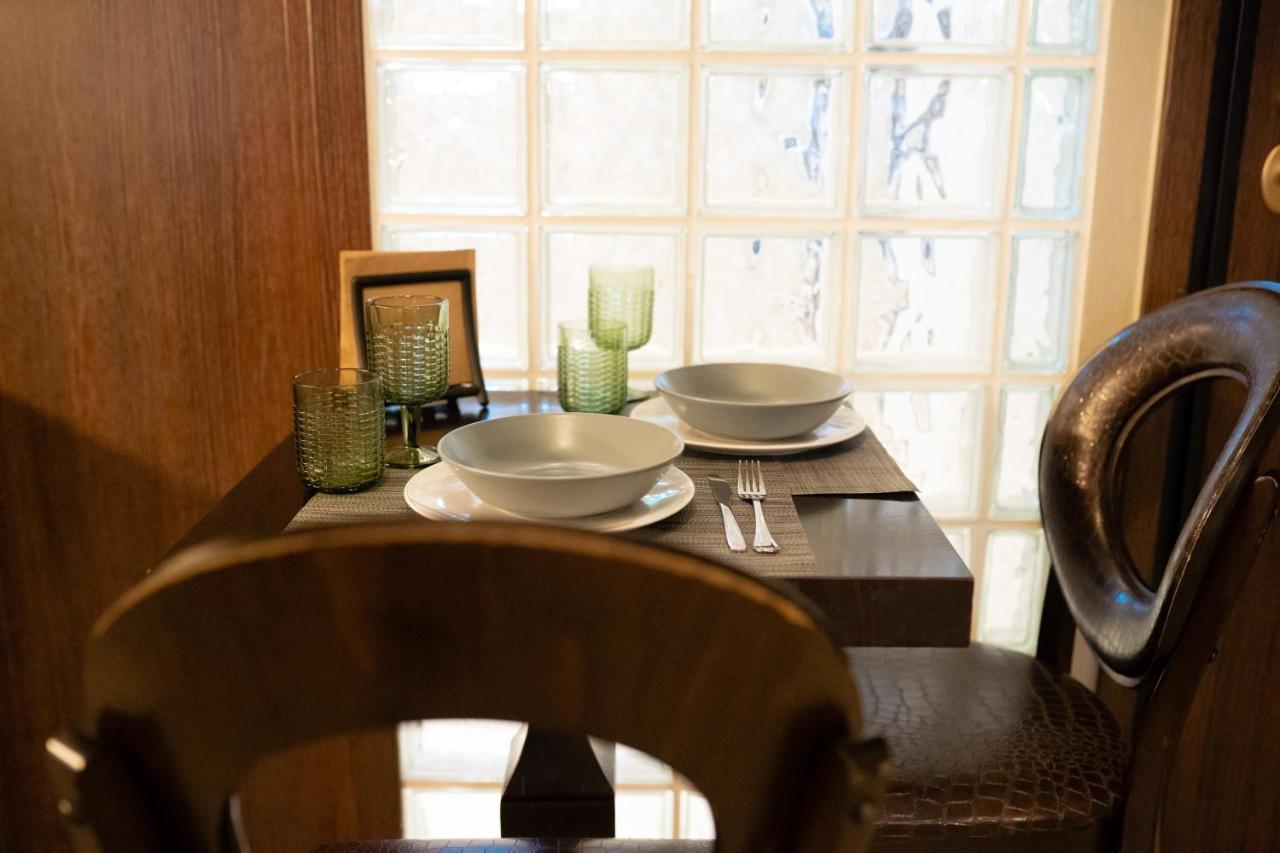 Margarita'S Suites Athena Bagian luar foto