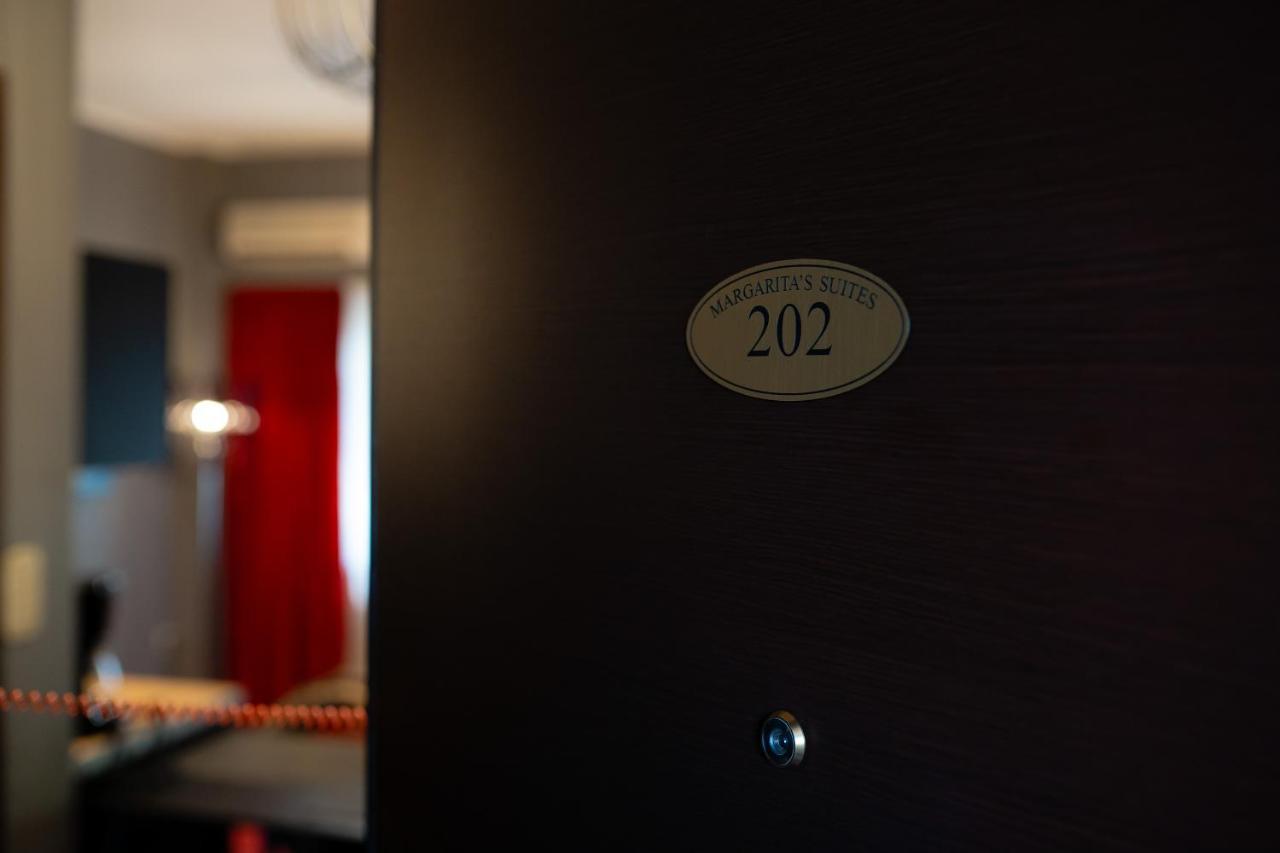 Margarita'S Suites Athena Bagian luar foto