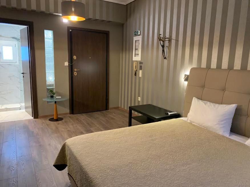 Margarita'S Suites Athena Bagian luar foto
