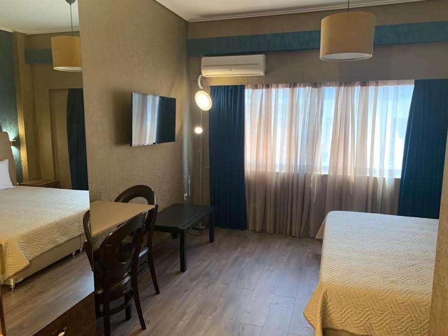 Margarita'S Suites Athena Bagian luar foto