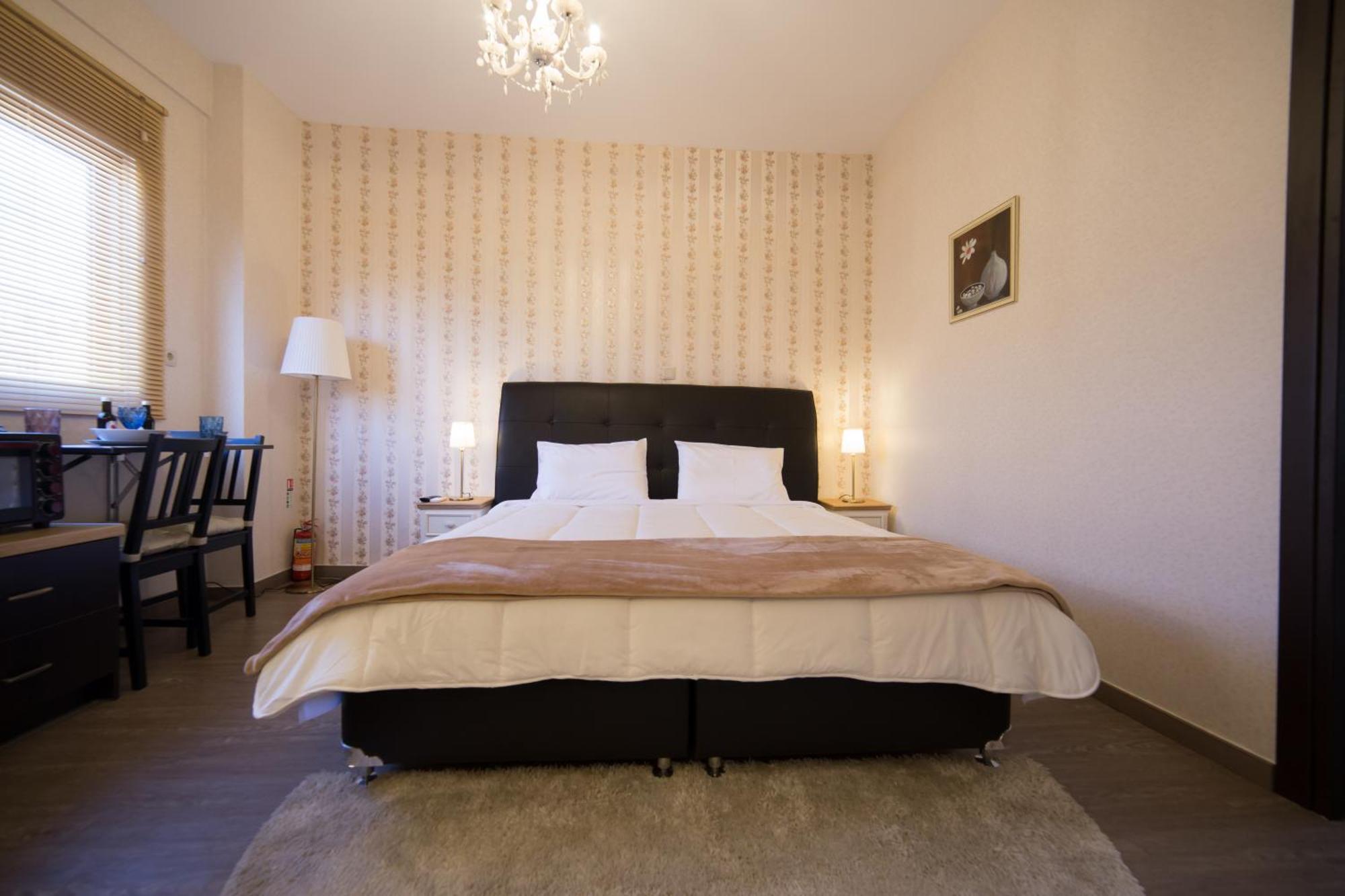Margarita'S Suites Athena Bagian luar foto