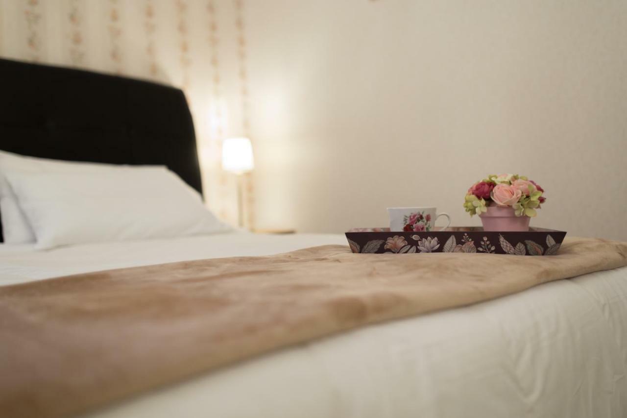 Margarita'S Suites Athena Bagian luar foto