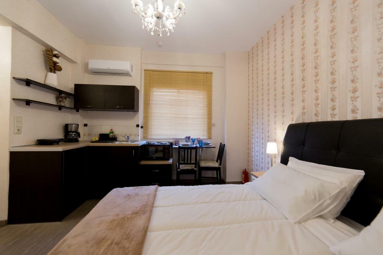 Margarita'S Suites Athena Bagian luar foto