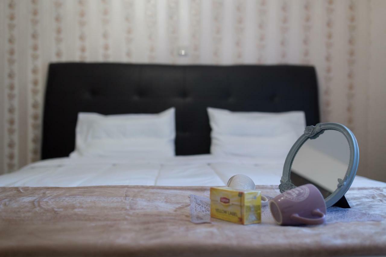 Margarita'S Suites Athena Bagian luar foto
