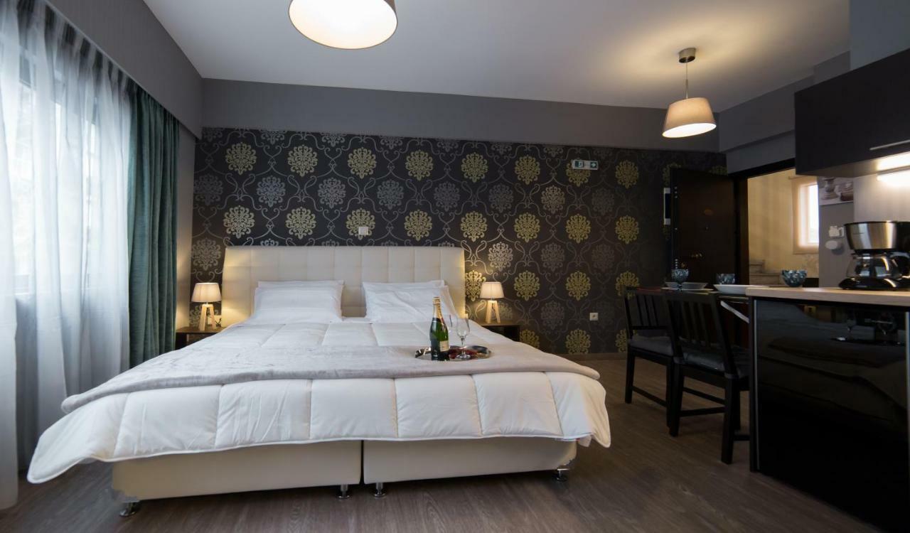 Margarita'S Suites Athena Bagian luar foto