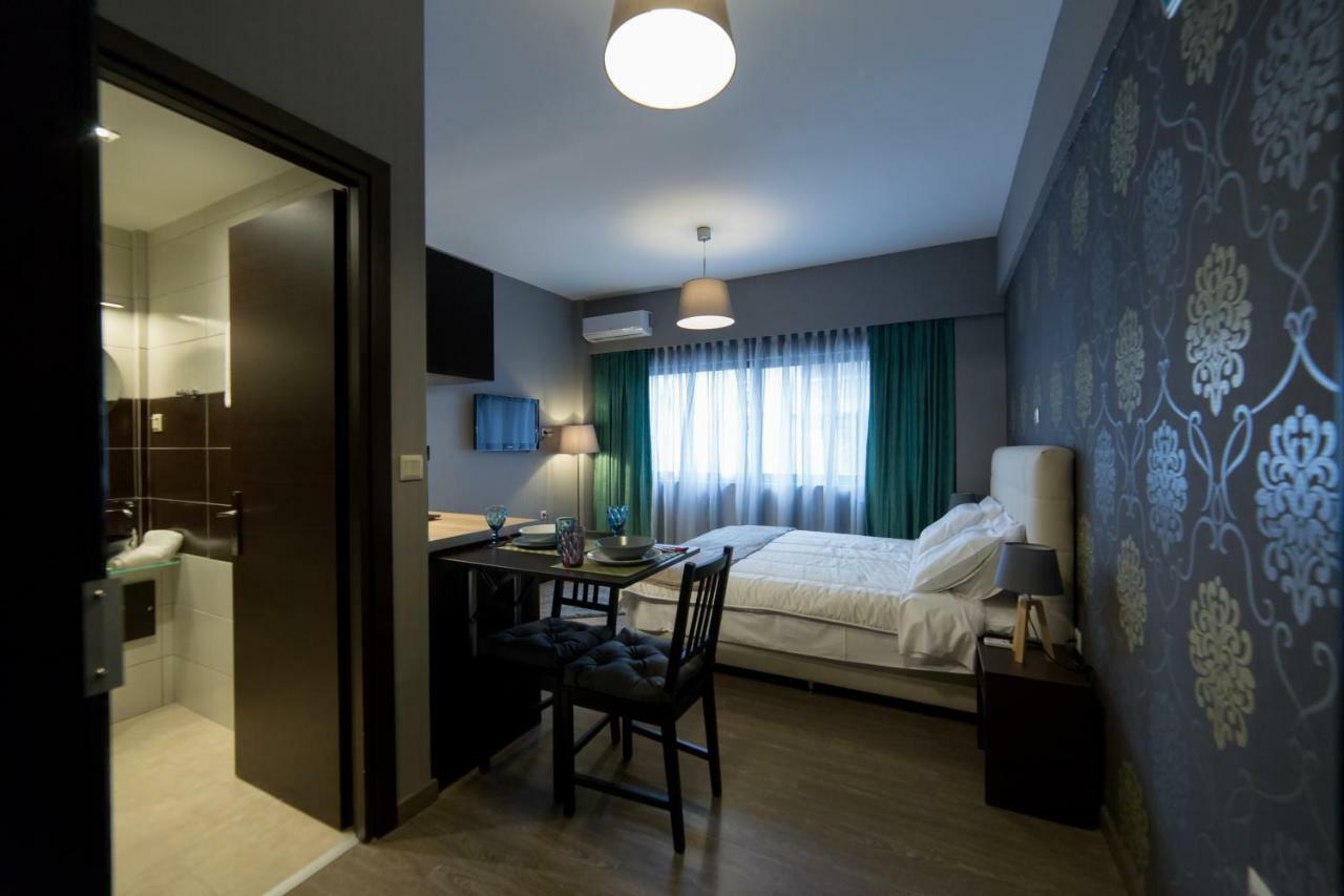Margarita'S Suites Athena Bagian luar foto