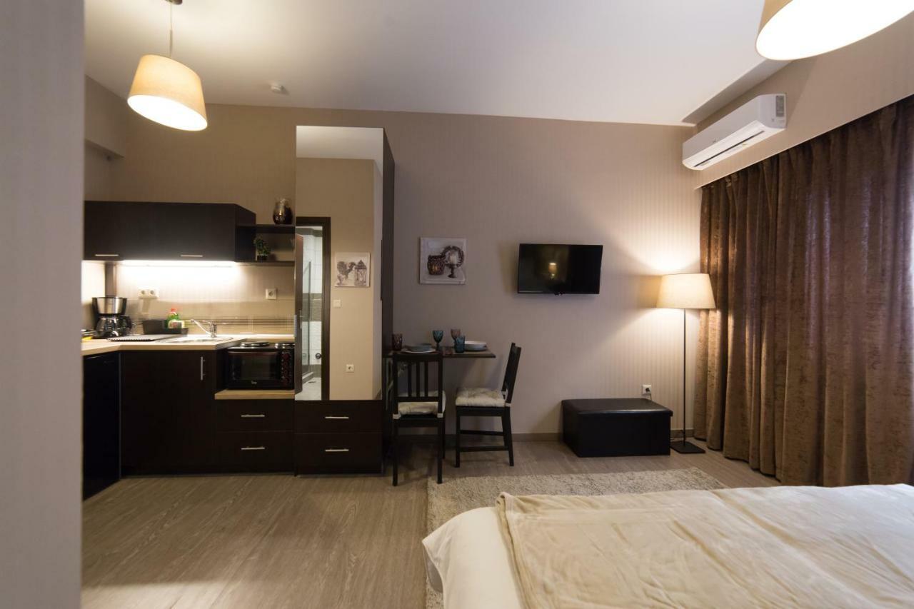 Margarita'S Suites Athena Bagian luar foto